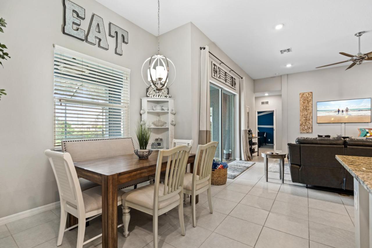 Beautiful Cape Coral Oasis! King Bed, Bbq, Heated Pool, Pvt Yard & Much More! Exterior photo