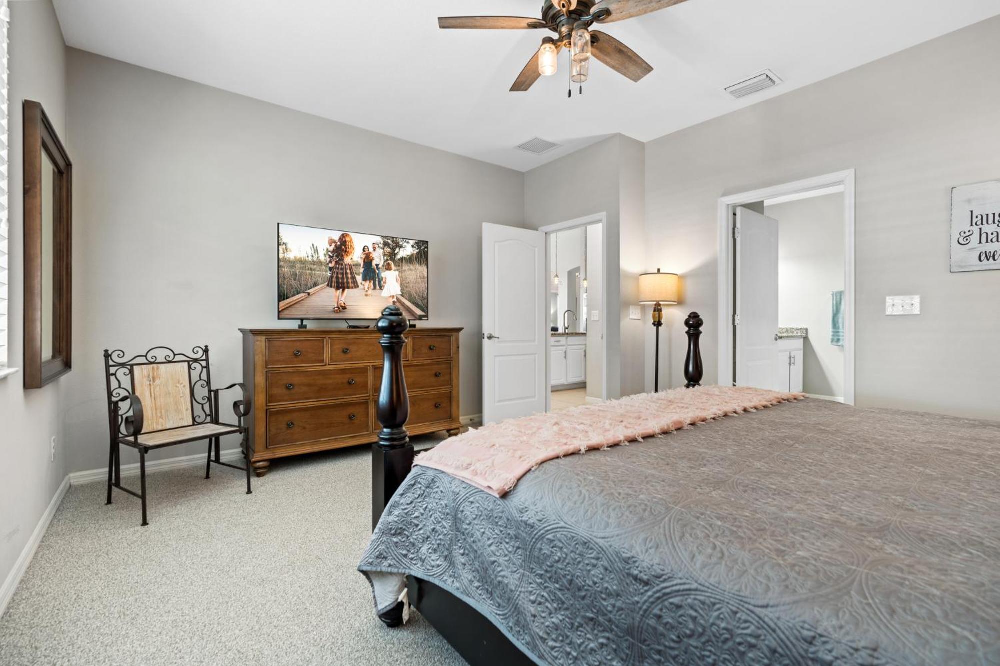 Beautiful Cape Coral Oasis! King Bed, Bbq, Heated Pool, Pvt Yard & Much More! Exterior photo